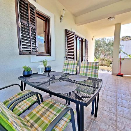 Apartman Irena With Terase End Private Parking Donji Okrug  Exterior photo